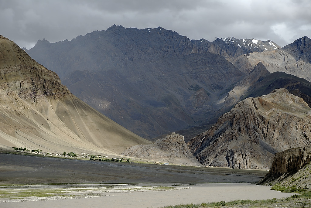 060806-12.jpg - Zangla
