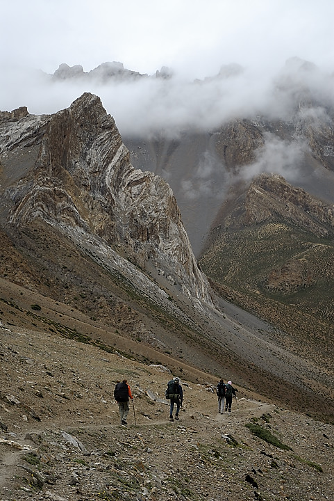 060811-02.jpg - Descente sur Hanupatta