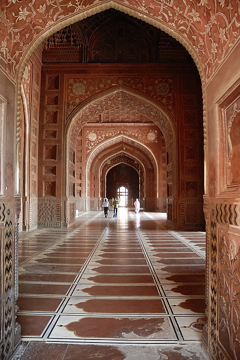 060823-15.jpg - Taj Mahal