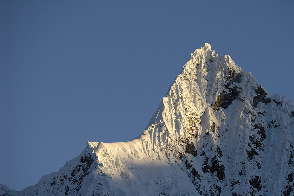 070712-03.jpg - Alpamayo depuis Taullipampa