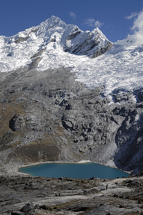 070712-09.jpg - Mont�e � Punta Union, nevado Rinrijirca. Rapha�l