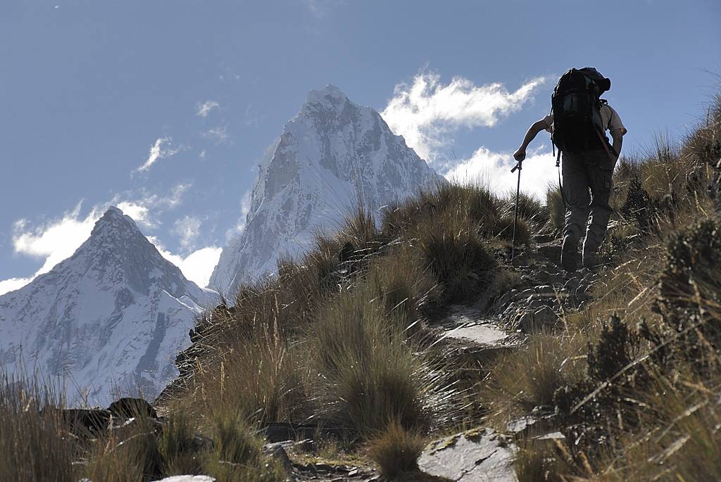 070712-15.jpg - Arriv�e � l'Alto de Pucaraju, Taulliraju