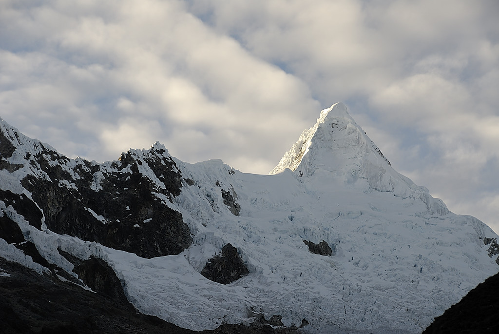 070716-03.jpg - Alpamayo