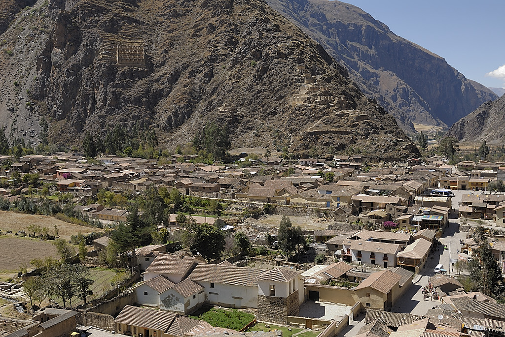 070721-01.jpg - Ollantaytambo, vu des ruines