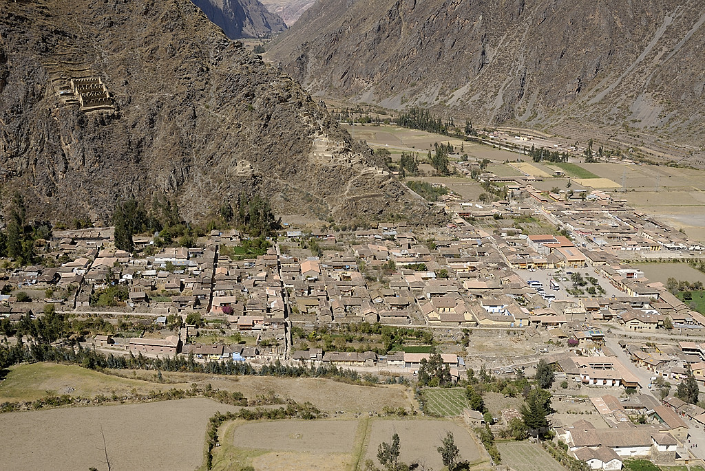 070721-05.jpg - Ollantaytambo, vu des ruines