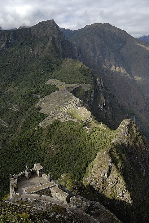 070722-09.jpg - Macchu Picchu vu du Wayna Picchu