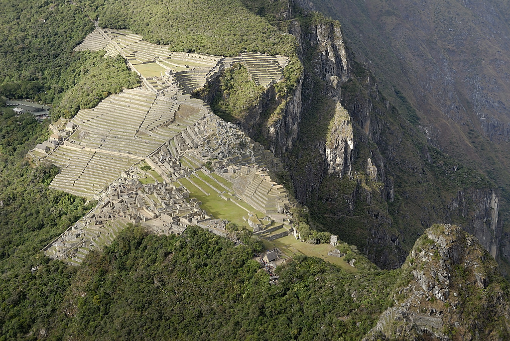 070722-11.jpg - Macchu Picchu vu du Wayna Picchu