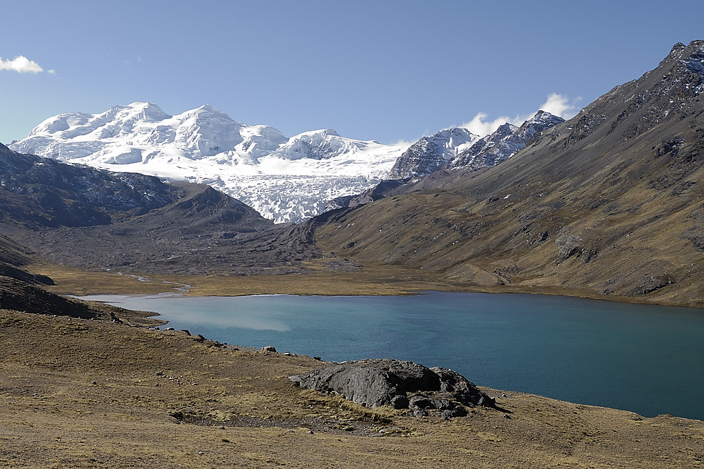 070727-45.jpg - Laguna Sibinacocha