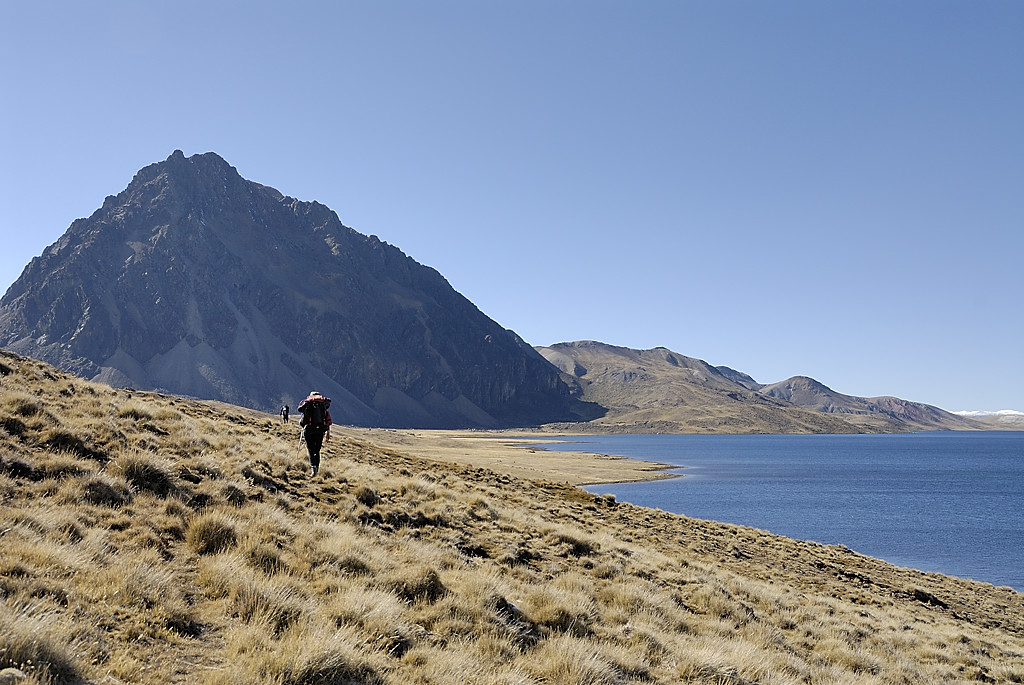 070728-09.jpg - Laguna Sibinacocha, Yayamari