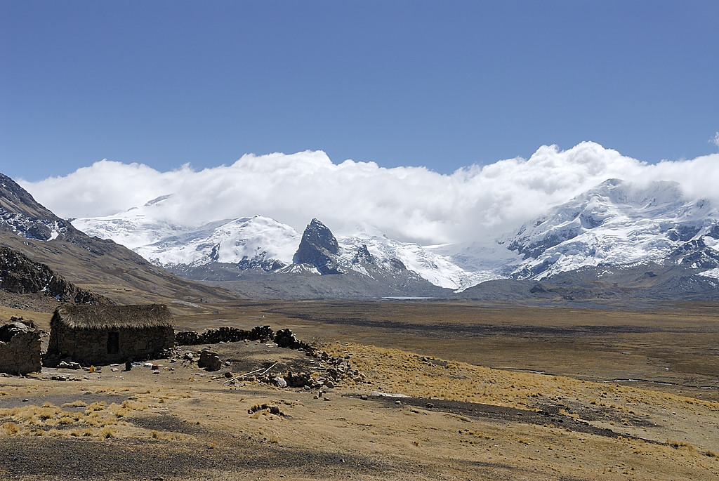 070728-16.jpg - Le long de la laguna Ccasccara : lac en amont