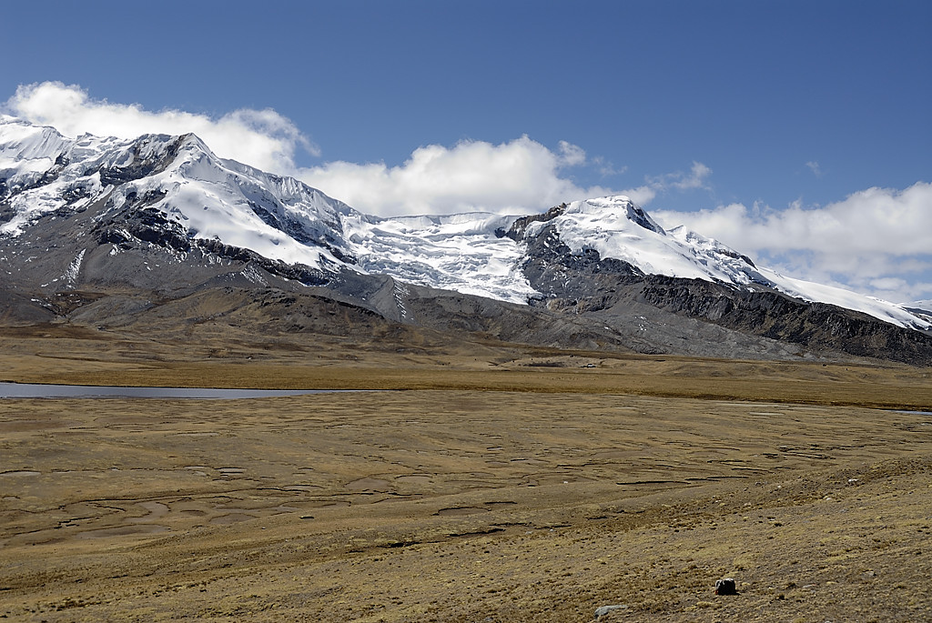 070728-35.jpg - Le long de la laguna Ccasccara