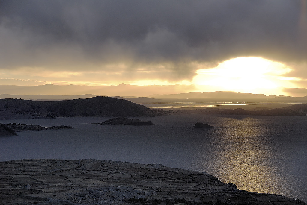 070730-24.jpg - Amantani : coucher de soleil