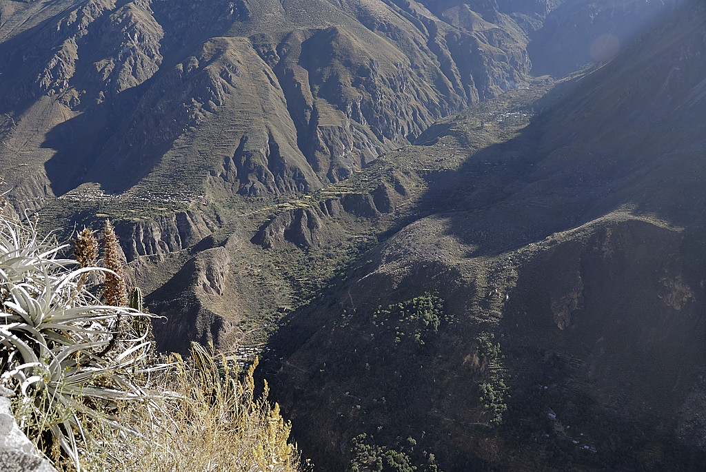 070802-02.jpg - Descente dans le Rio Colca :  Cosnirhua, Tapay, San Juan de Chucco