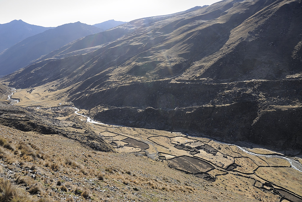 080725-03.jpg - Maisons autour de Chajolpaya