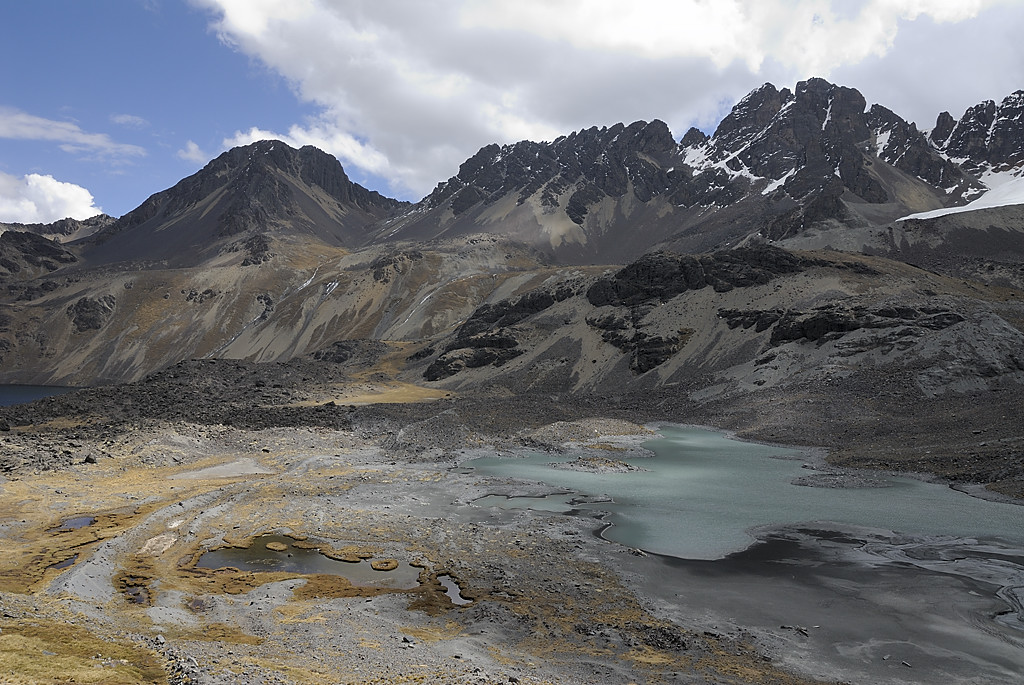 080729-09.jpg - Vall�e de la Chiar Quta : col et sommet sur l'itin�raire