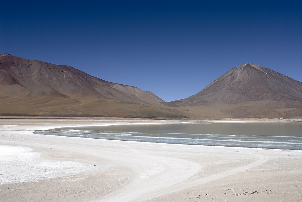 080806-007.jpg - Laguna Verde