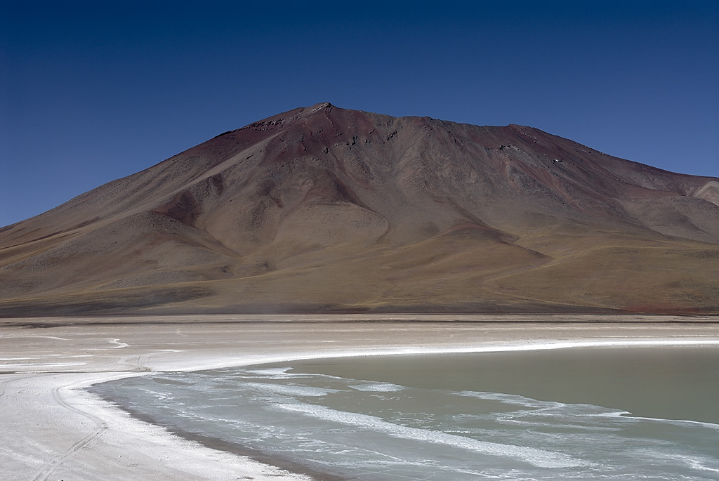 080806-009.jpg - Laguna Verde