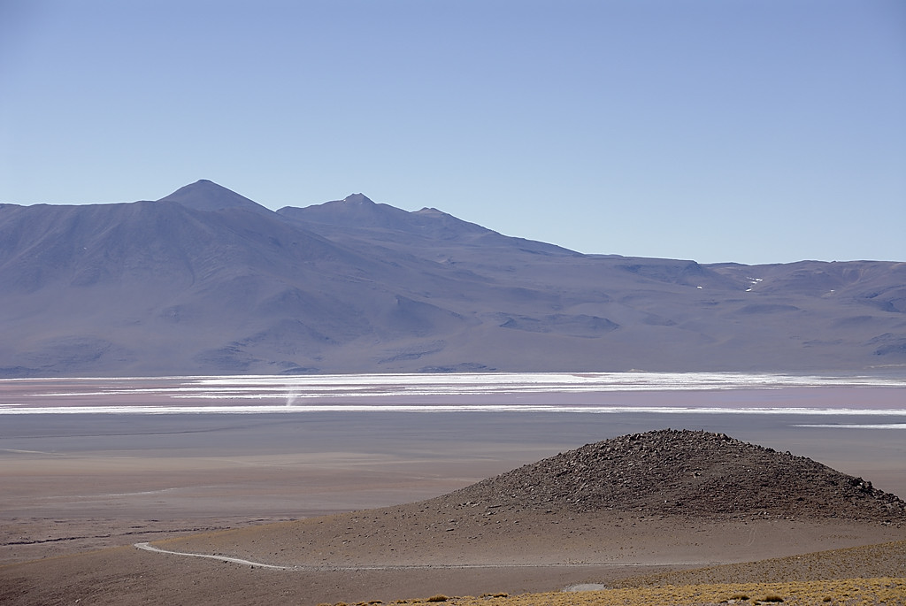 080806-071.jpg - Laguna Colorada
