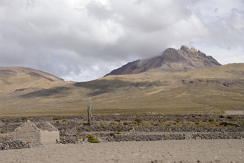 080808-38.jpg - Tunupa