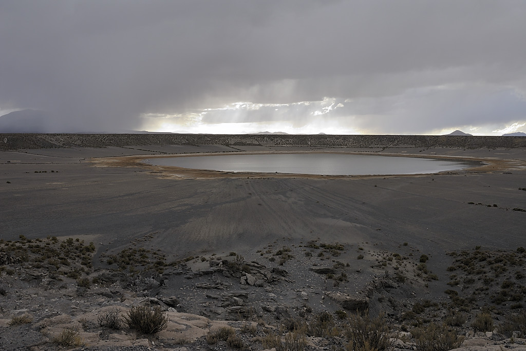 080808-41.jpg - Crat�re m�t�orite pr�s de Tambo Tambillo