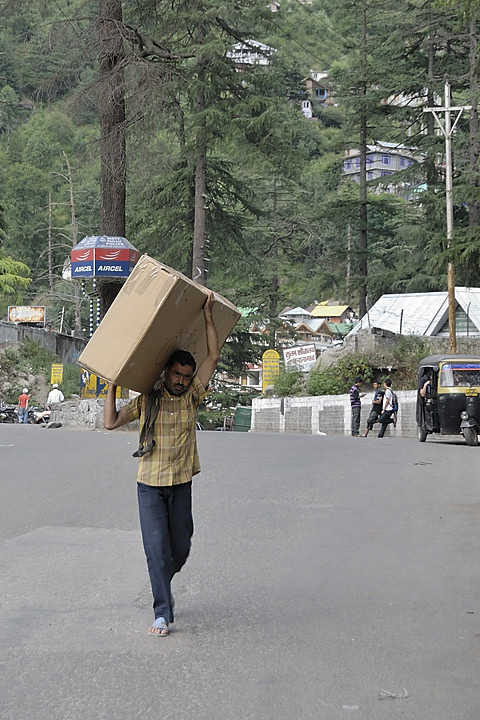 090712-01.jpg - Arriv�e � Manali