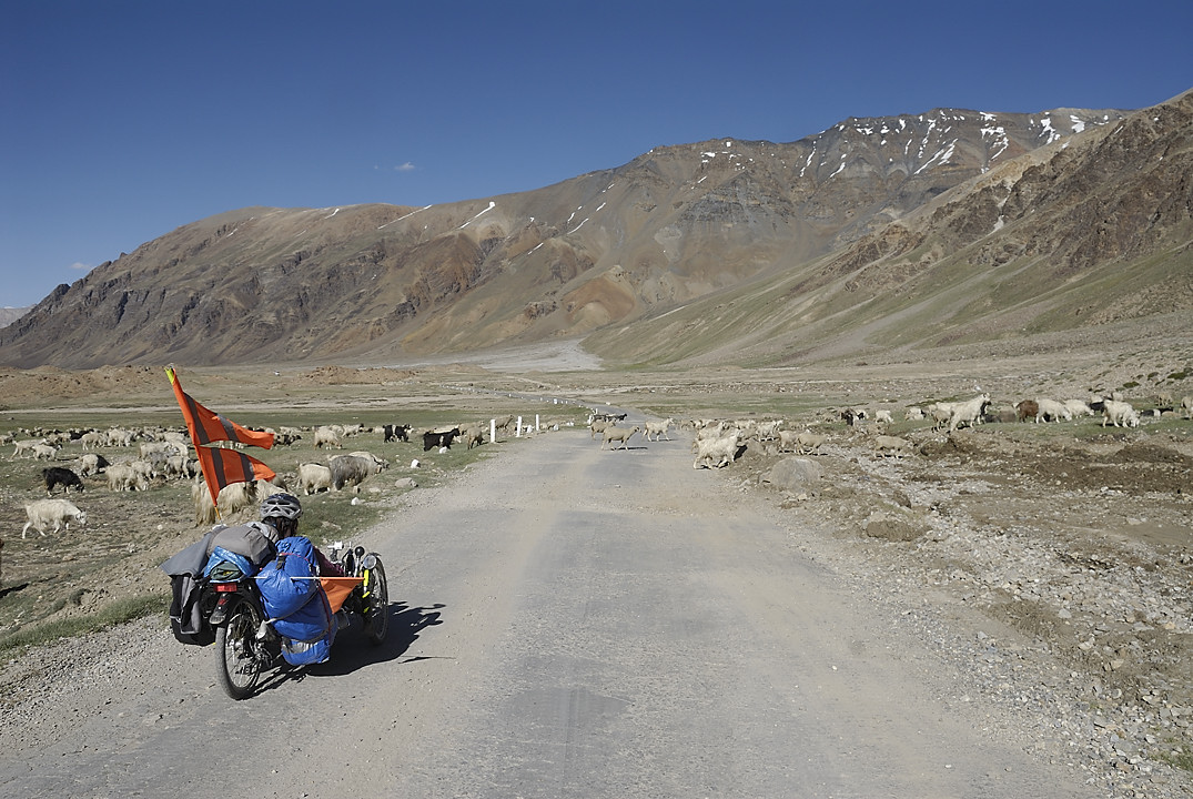 090716-31.jpg - Descente du Baralacha La