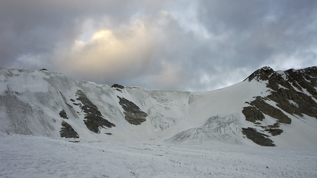090726-01.jpg - Mont�e au Mentok