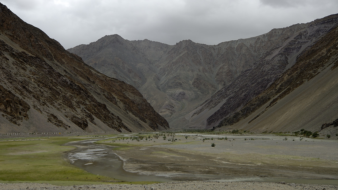 090727-10.jpg - Le long de l'Indus