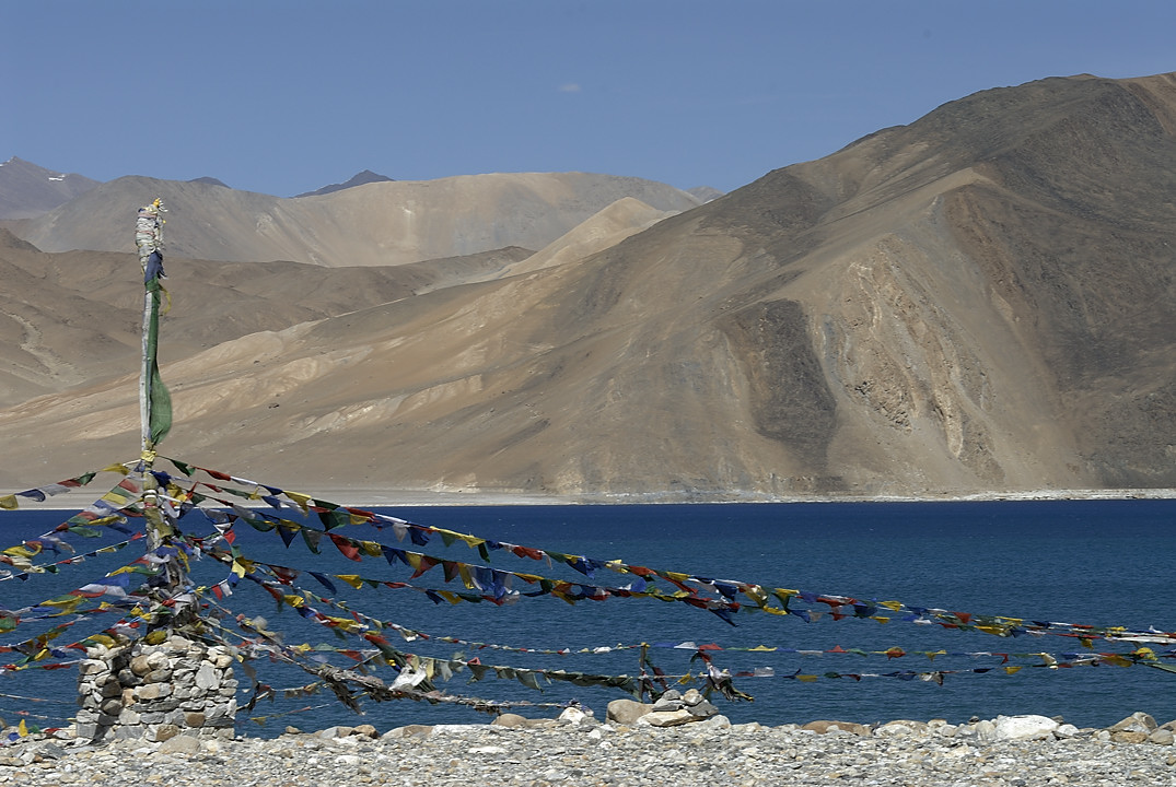 090805-27.jpg - Pangong Tso