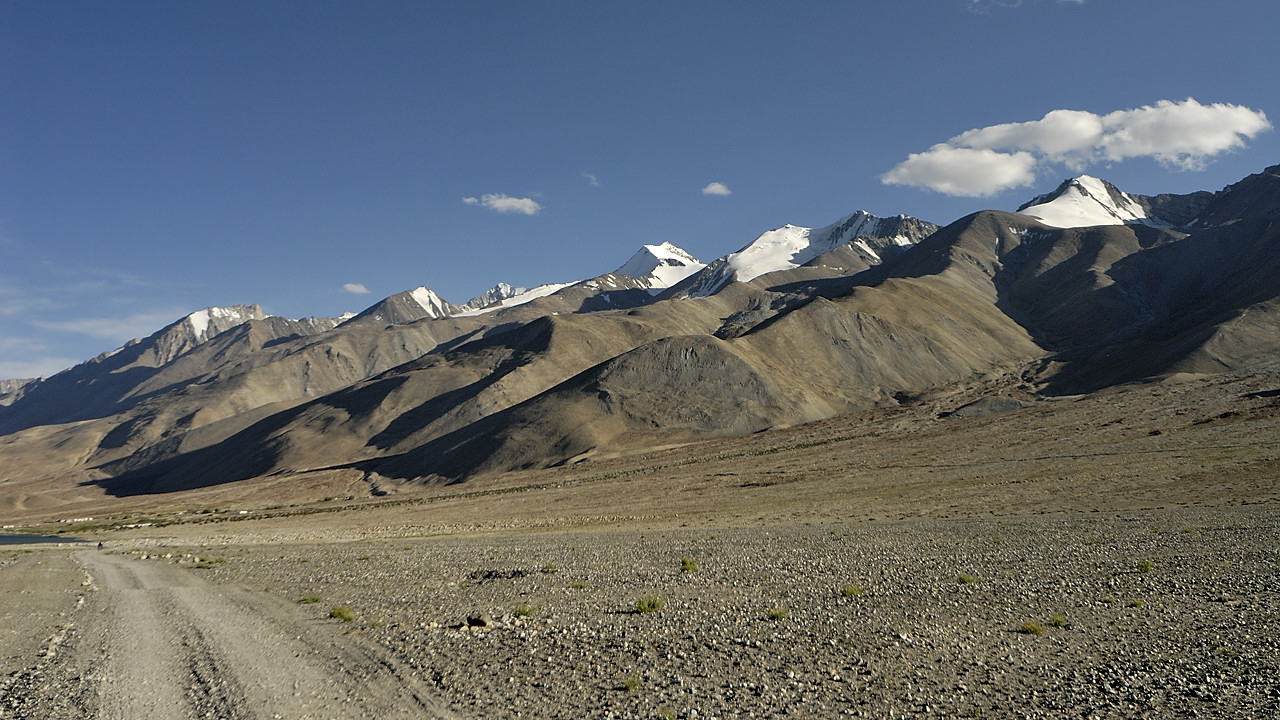 090805-46.jpg - Le long du Pangong Tso jusqu'� Spangmik