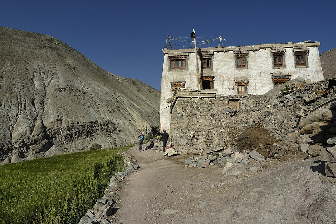 090815-02.jpg - Yurutse