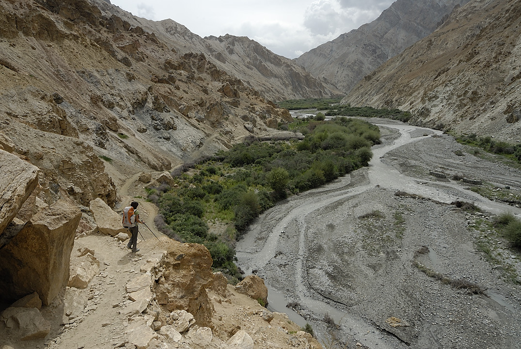 090816-05.jpg - De Skyu � Sara