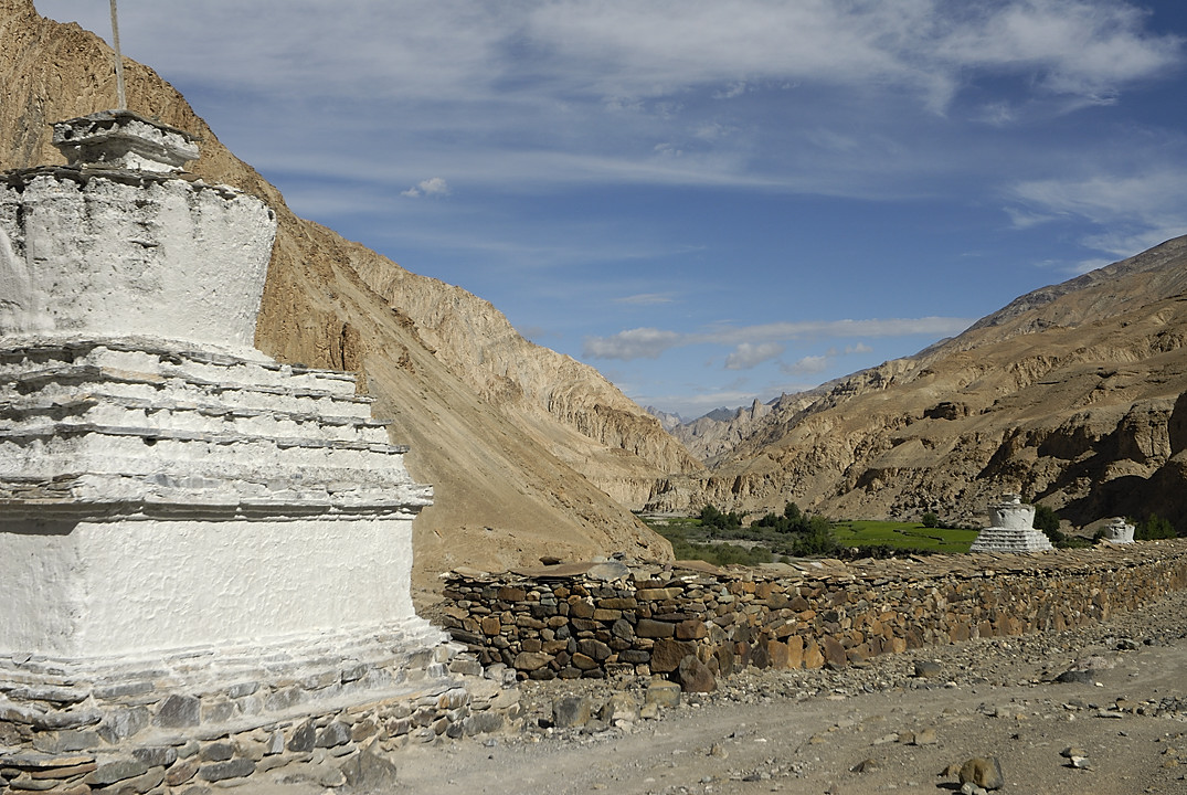 090817-04.jpg - De Sara � Markha