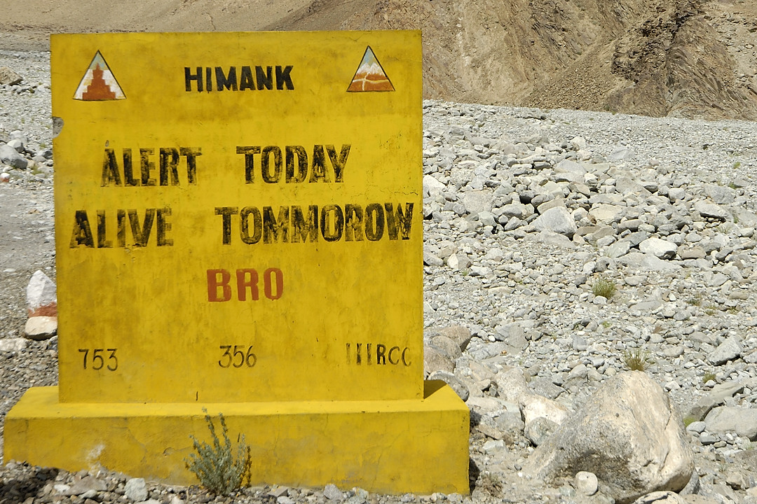 090727-16.jpg - Le long de l'Indus