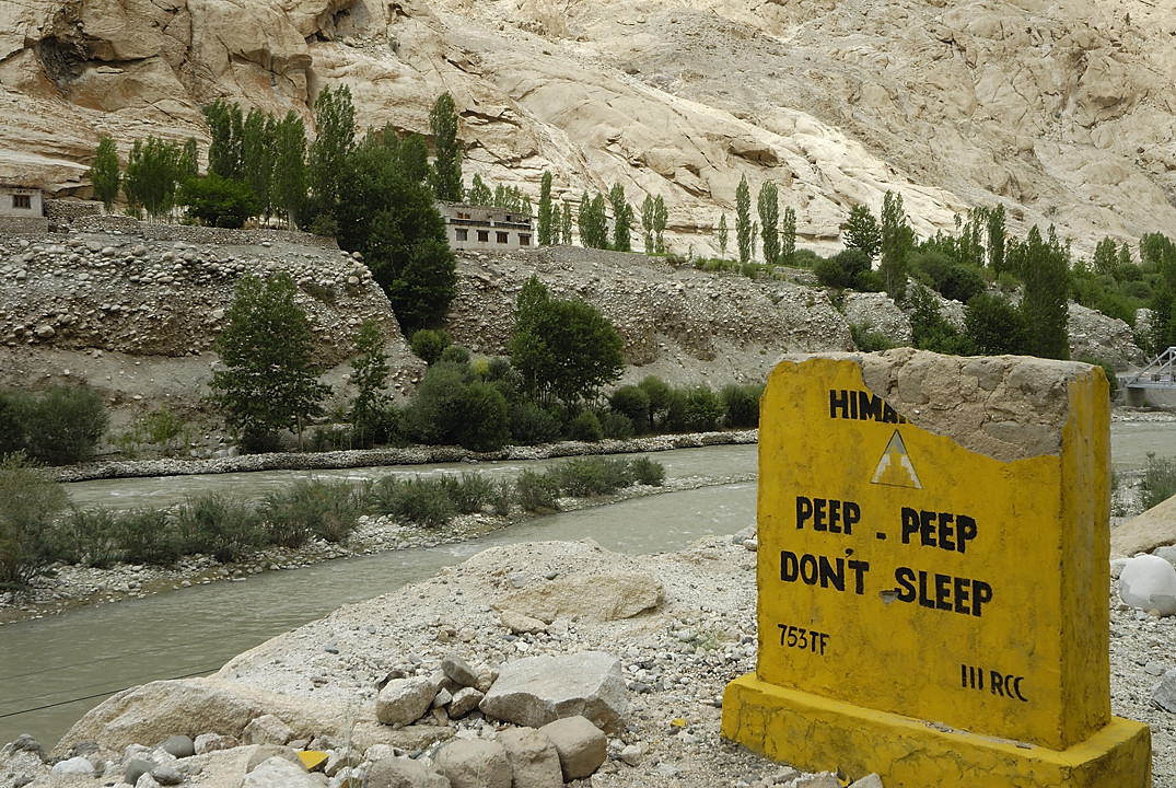 090728-16.jpg - Vall�e de l'Indus