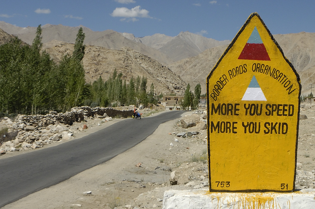 090803-07.jpg - Chemre