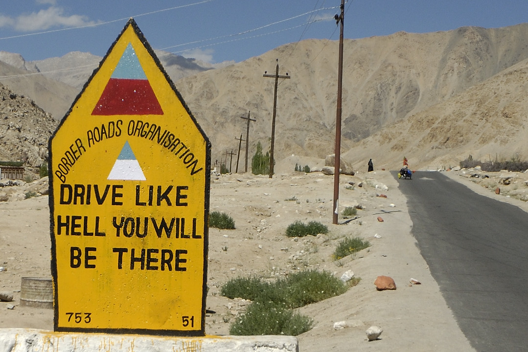 090803-08.jpg - Chemre