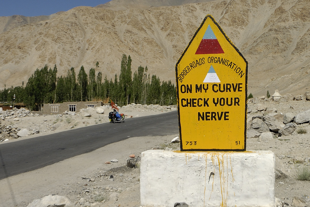 090803-09.jpg - Chemre