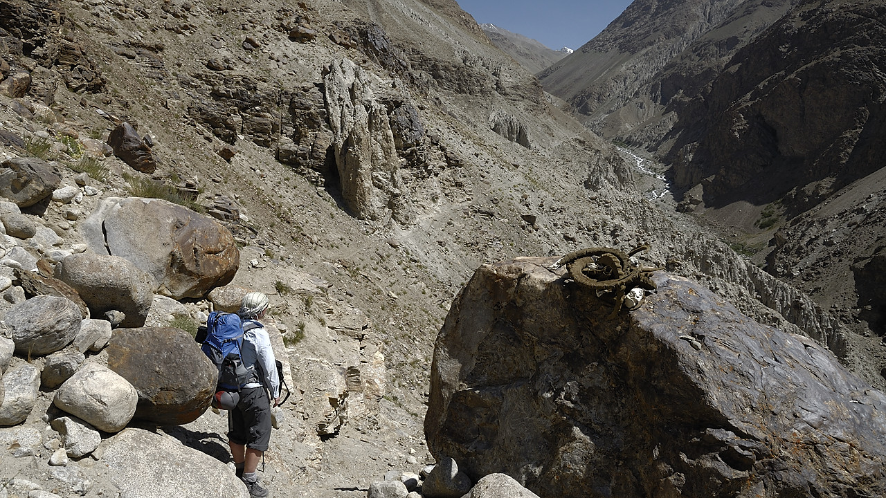 100802-101341.jpg - En direction du Kota i Wazit