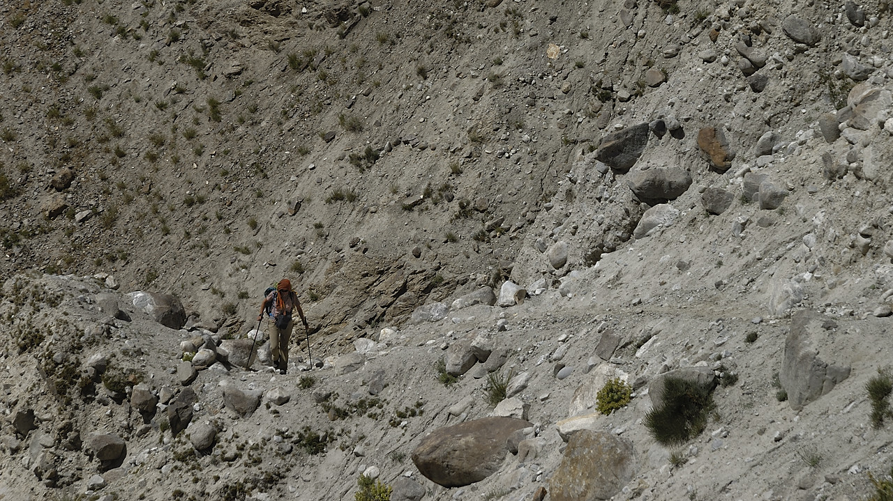 100802-103106.jpg - En direction du Kota i Wazit