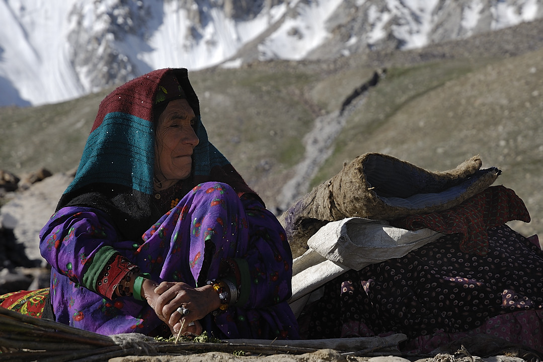 100804-081933.jpg - Village de bergers