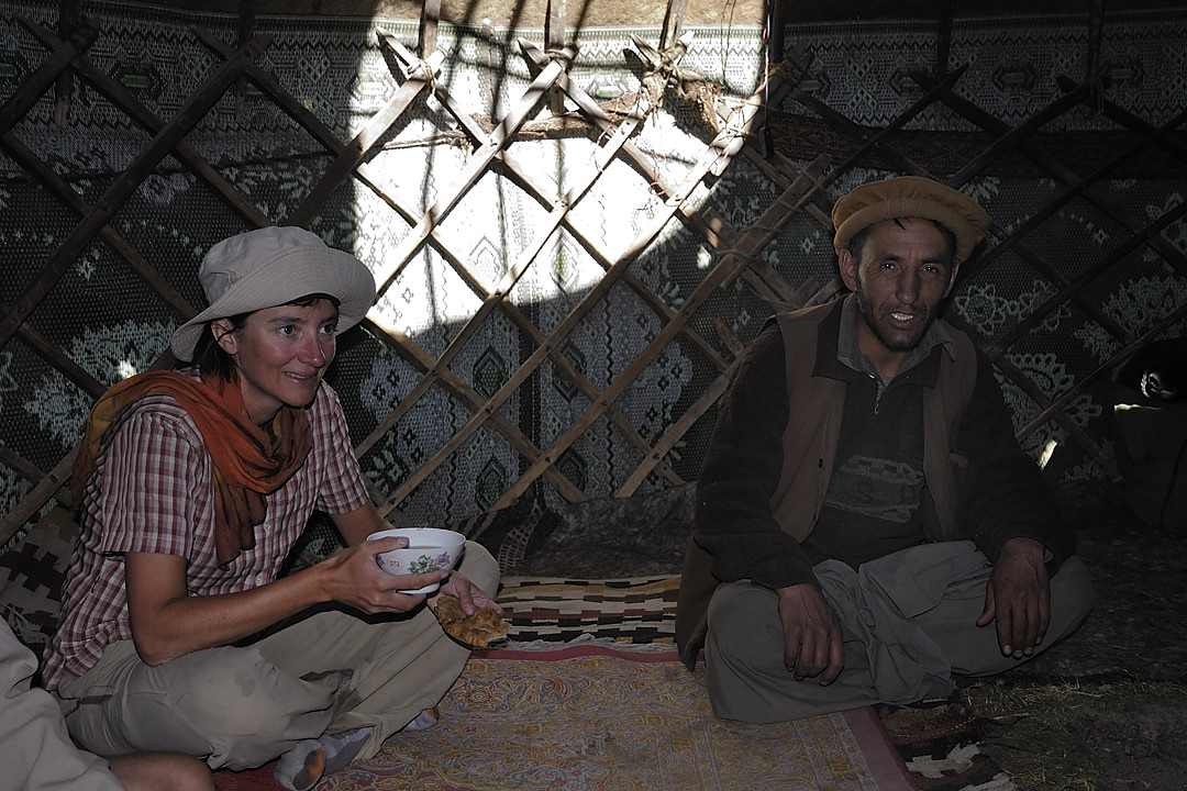 100804-083308.jpg - Village de bergers