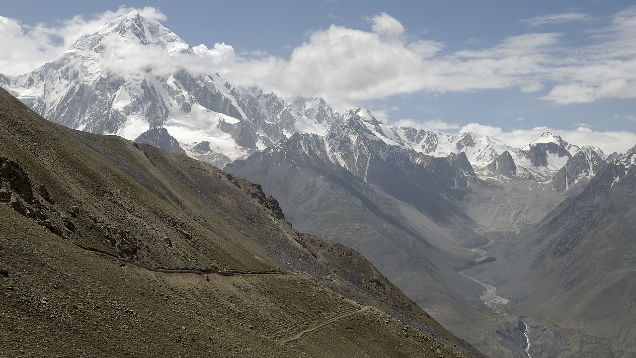 100805-105635.jpg - Baba Tangi