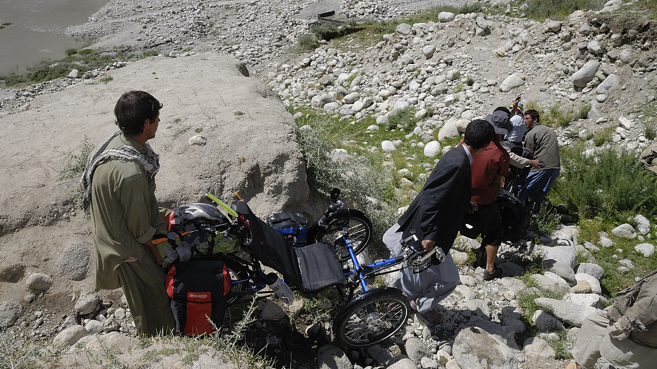 100806-104433.jpg - D�part de Wazit