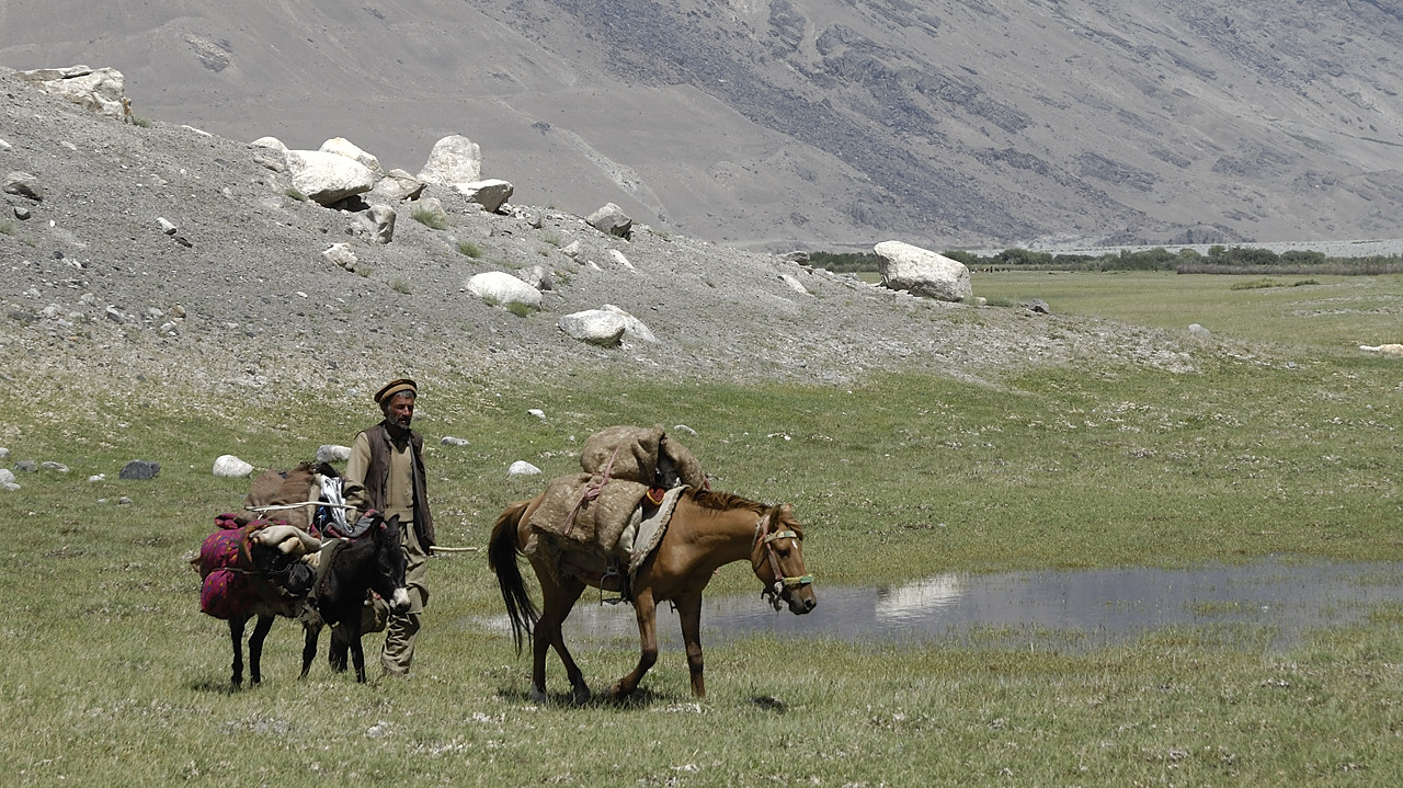 100807-132637.jpg - Aux environs d'Ishmurgh