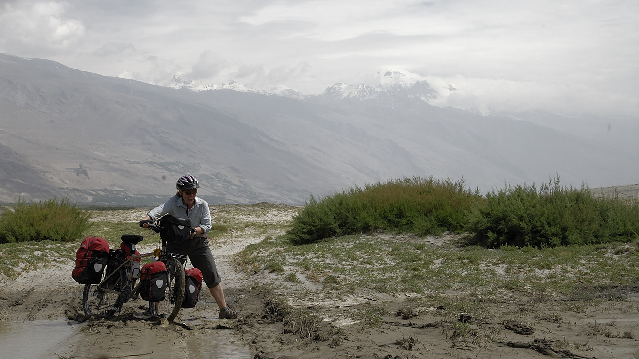 100808-104657.jpg - De Yamit � Urgunt, une piste encore bien d�licate