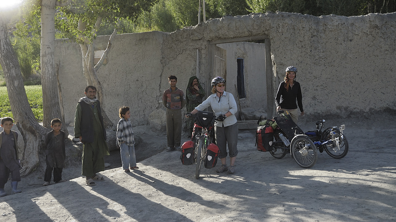 100809-071604.jpg - Sar Shkhawr, d�part