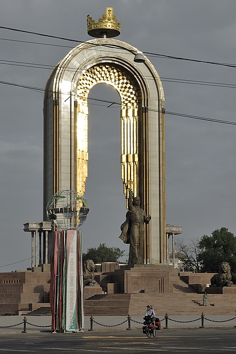 100713-03.jpg - D�part de Dushanbe