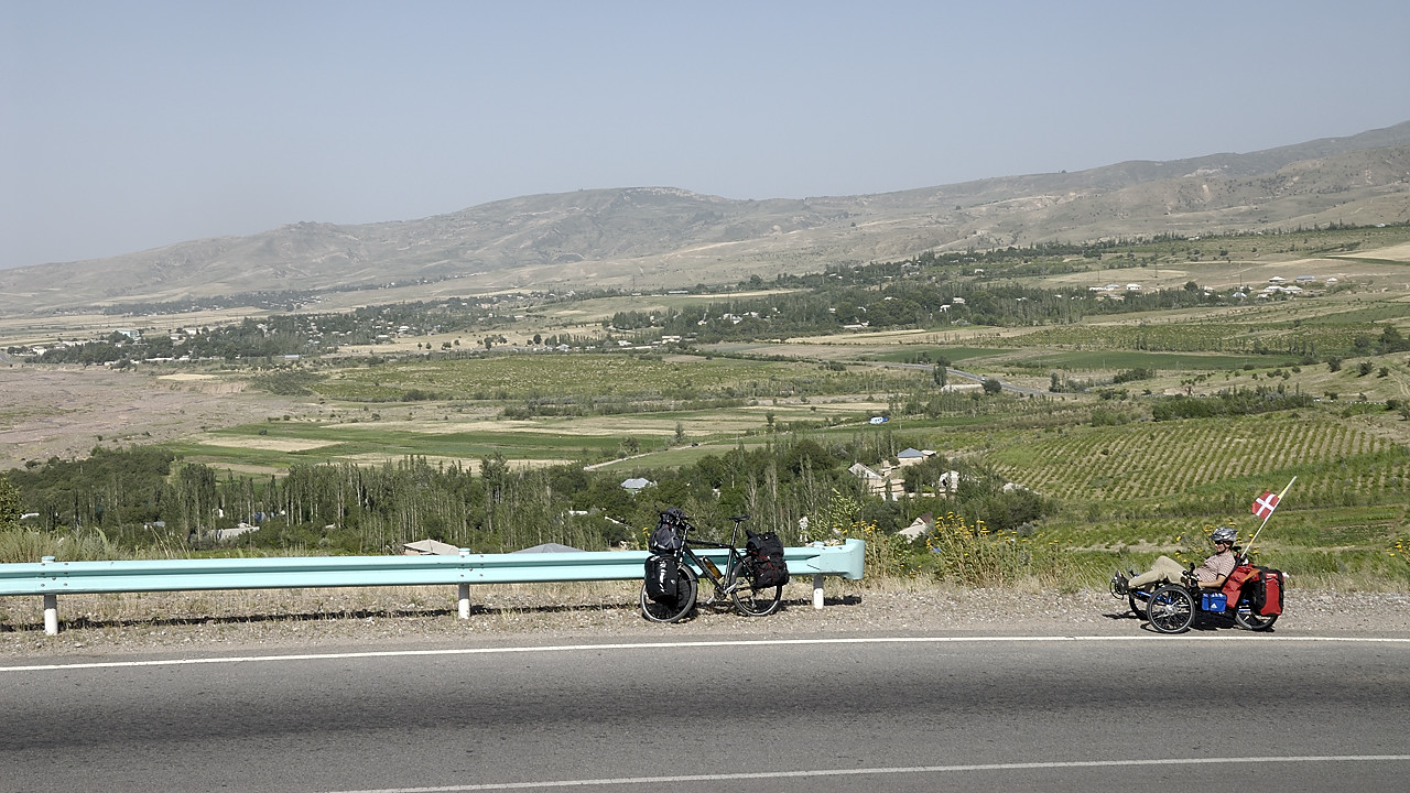 100714-04.jpg - De Faizabad � Obigarn