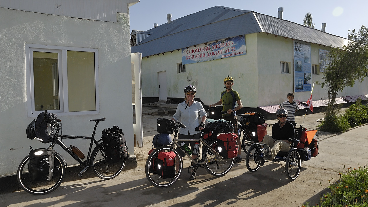 100715-02.jpg - D�part d'Obigarn